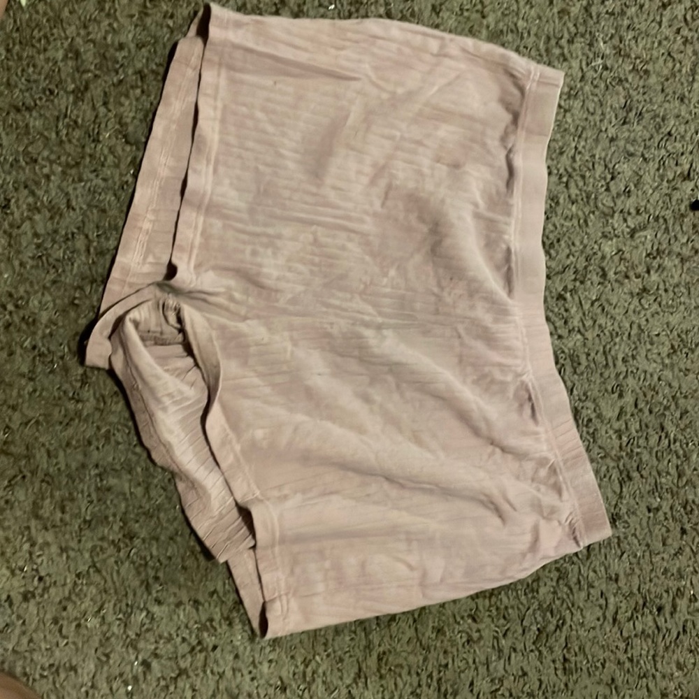 pink shorts